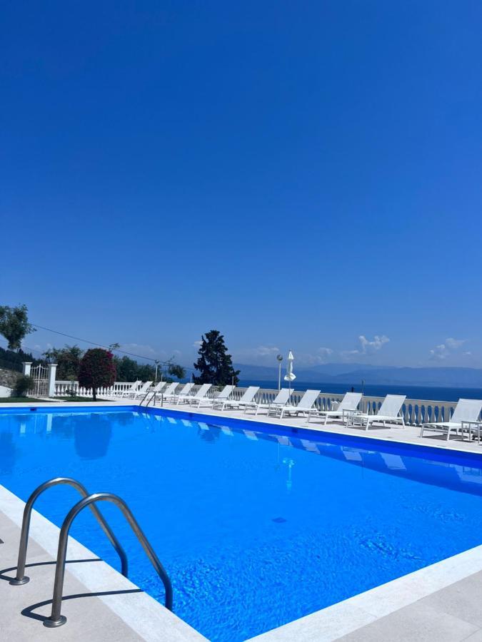 Brentanos Apartments - A - View Of Paradise Gastouri  Dış mekan fotoğraf